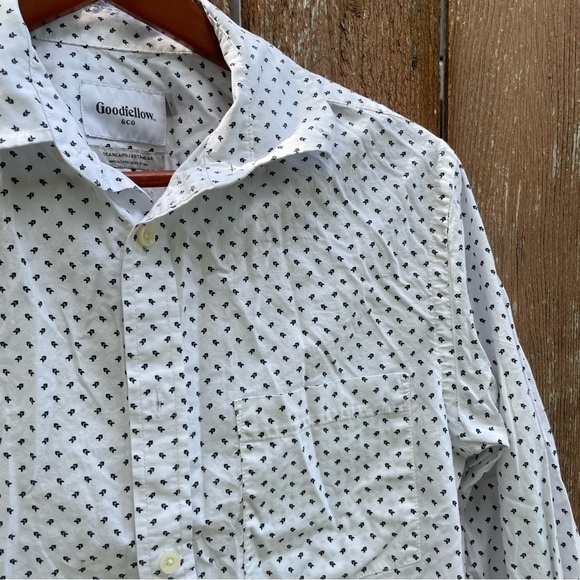 GOODFELLOW Men’s Casual White Navy Chevron Long Sleeve Button Down Size Small - Picture 7 of 12